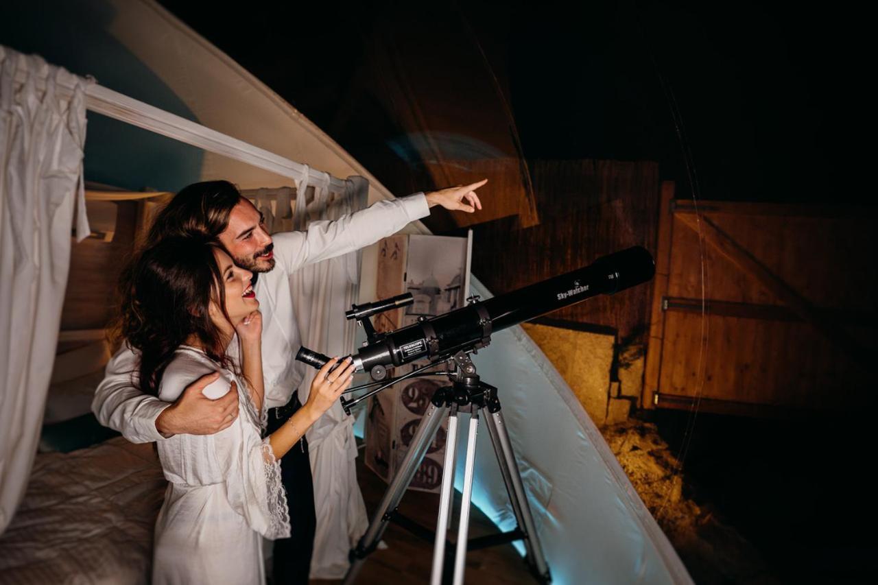 Burbujas Astronomicas Albarari Sanxenxo Hotel Kültér fotó